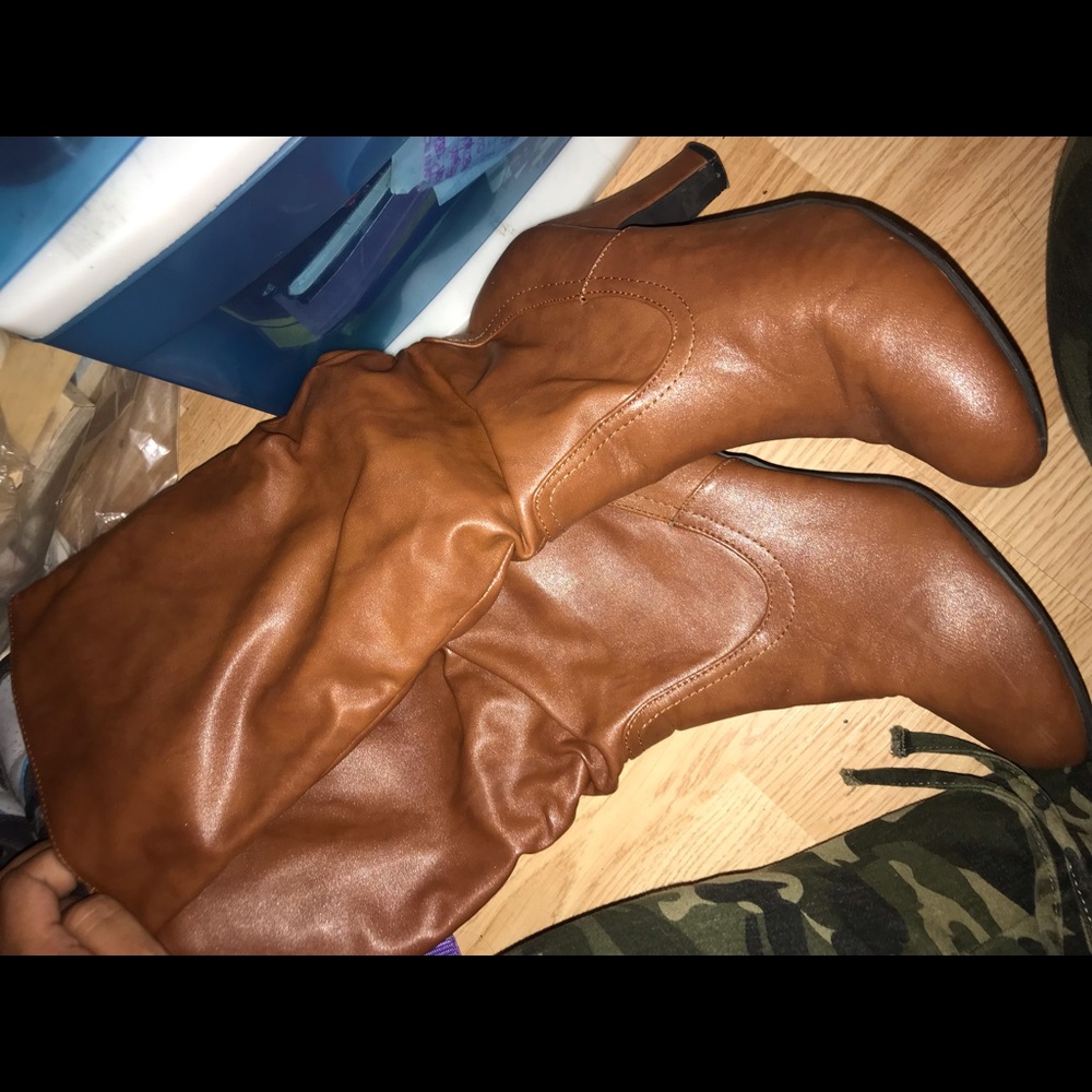 BROWN BOOTS💕🌟